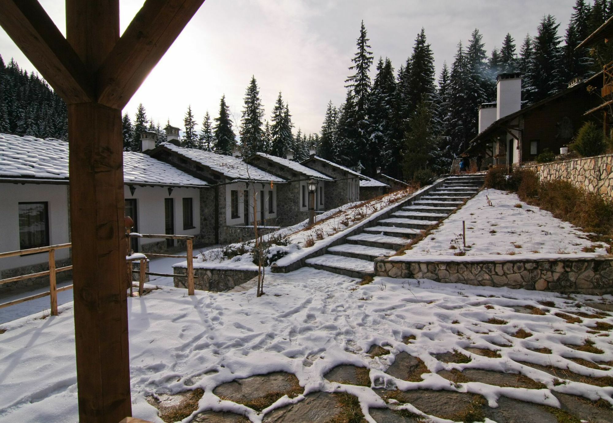 Holiday Village Kochorite Pamporovo Bagian luar foto
